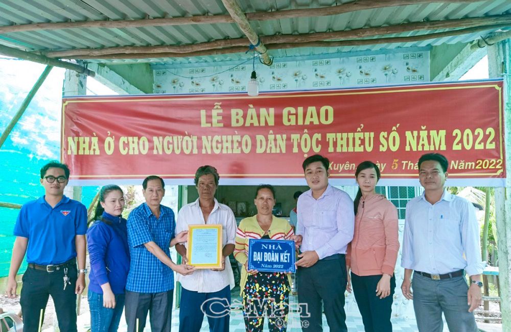 Những năm qua, Phòng Dân tộc TP Cà Mau luôn quan tâm, hỗ trợ nhà cho các gia đình chính sách có hoàn cảnh khó khăn...