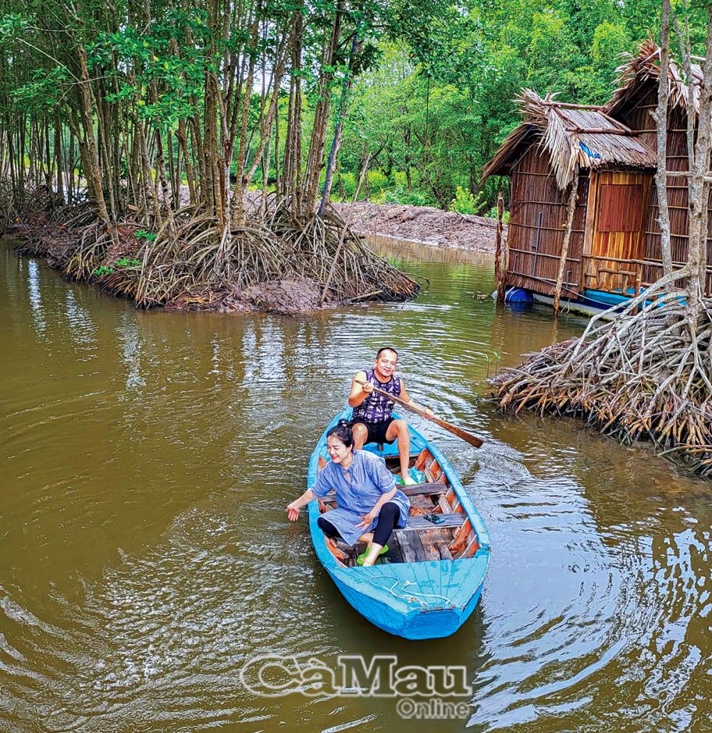 Mỗi nghệ sĩ cảm thụ vẻ đẹp của Cà Mau theo cách riêng để thể hiện qua các tác phẩm của mình.