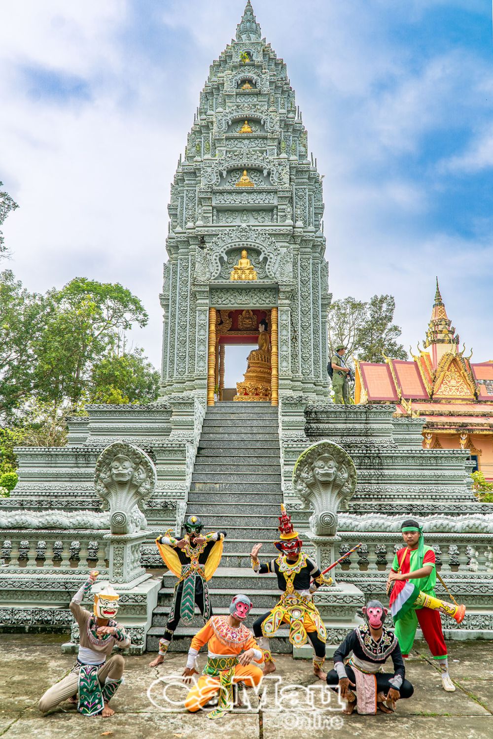 Tỉnh Sóc Trăng hiện có 8 Di sản Văn hoá phi vật thể, trong đó có 5 di sản của đồng bào Khmer. (Trong ảnh: Nghệ thuật sân khấu Rô băm).