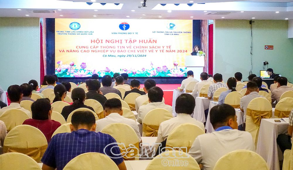 Đại biểu tham gia hội nghị tập huấn tại Khách sạn Ánh Nguyệt (Phường 5, TP Cà Mau).