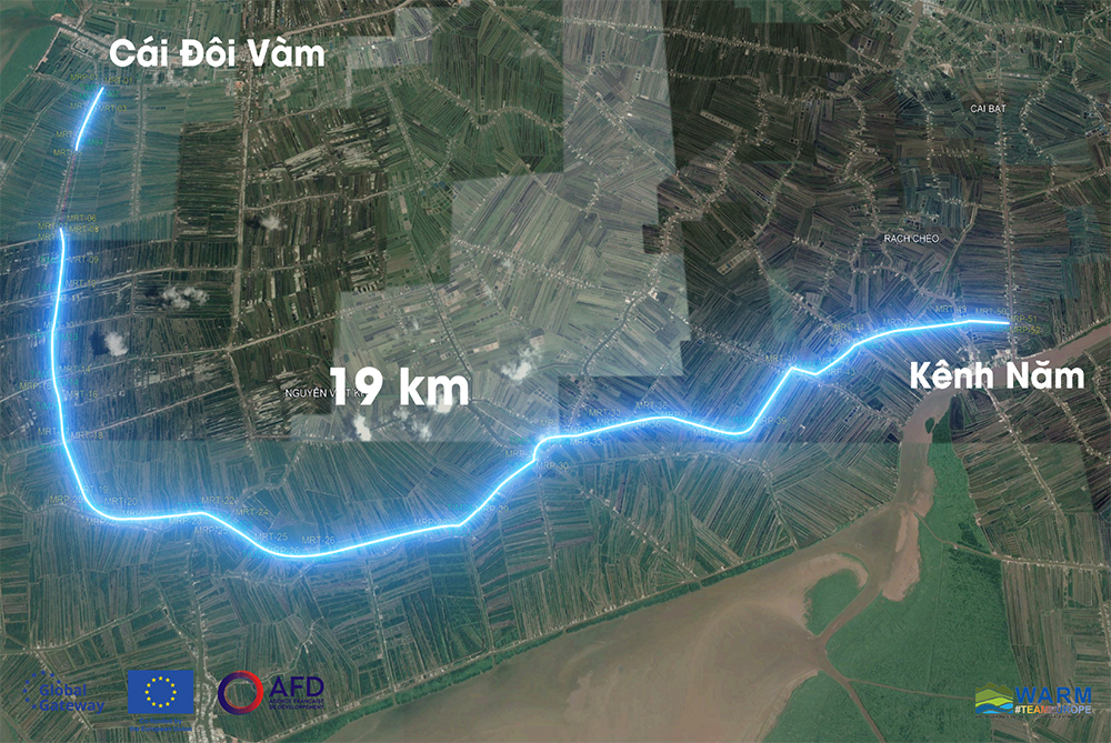 Dự án đặt mục tiêu xây dựng 19km đê biển Tây và tạo tuyến giao thông ven biển nối thị trấn Cái Đôi Vàm với kênh Năm, tạo điều kiện phát triển kinh tế - xã hội, du lịch, dịch vụ trong khu vực (ảnh do AFD cung cấp)