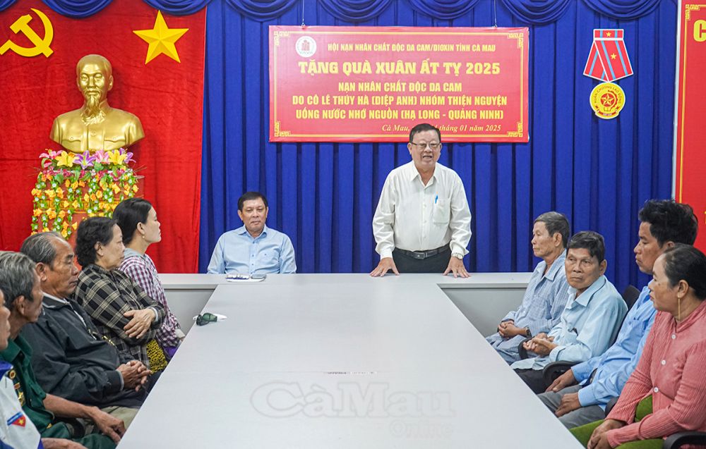 Ông Đặng Văn Mỹ Chủ tịch Hội Nạn nhân chất độc da cam/dioxin tỉnh phát biểu tại buổi lễ.