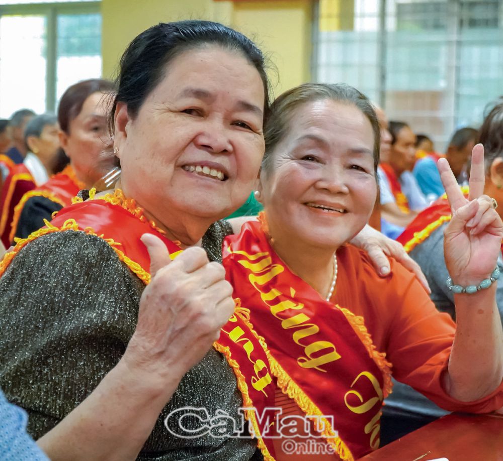 Niềm vui ngày được mừng thọ.