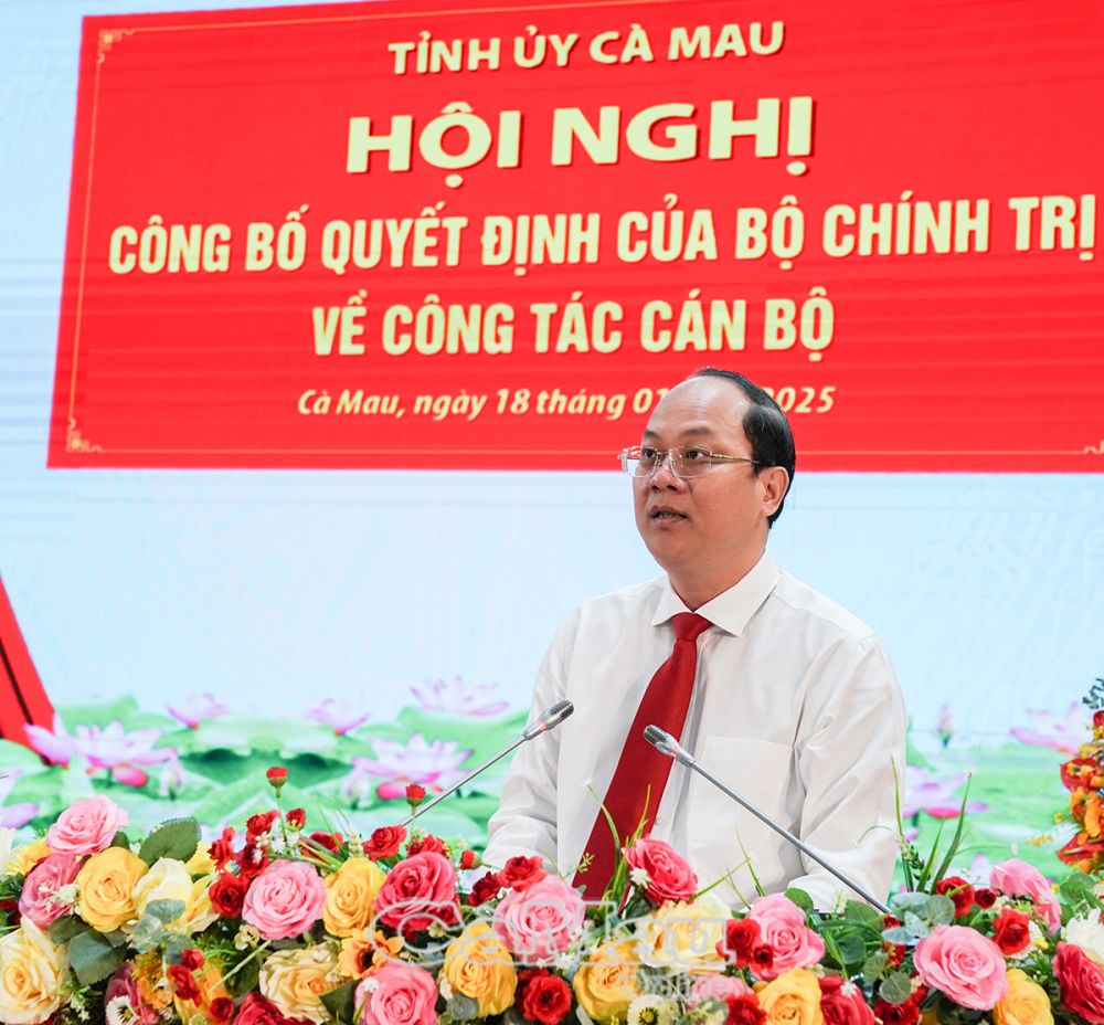 Tân Bí thư Tỉnh uỷ Nguyễn Hồ Hải phát biểu nhận nhiệm vụ.