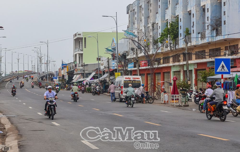 Diện mạo đô thị khu vực trung tâm thị trấn Năm Căn.