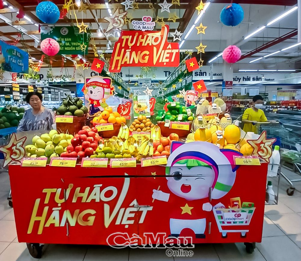 Chương trình dùng hàng Việt và các sản phẩm của tỉnh được triển khai liên tục.