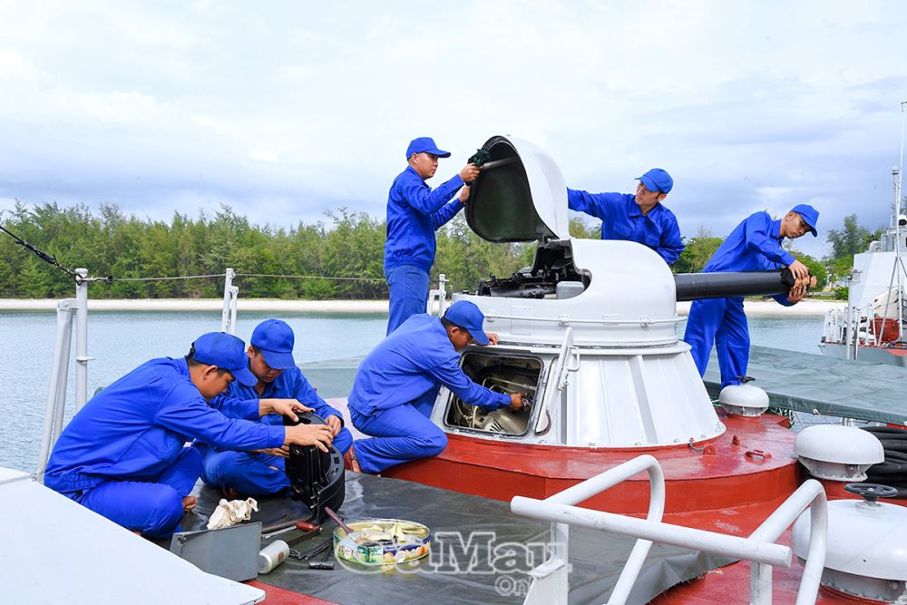 Bảo quản vũ khí, trang bị trên Tàu 264, Hải đội 515, Lữ đoàn 175.