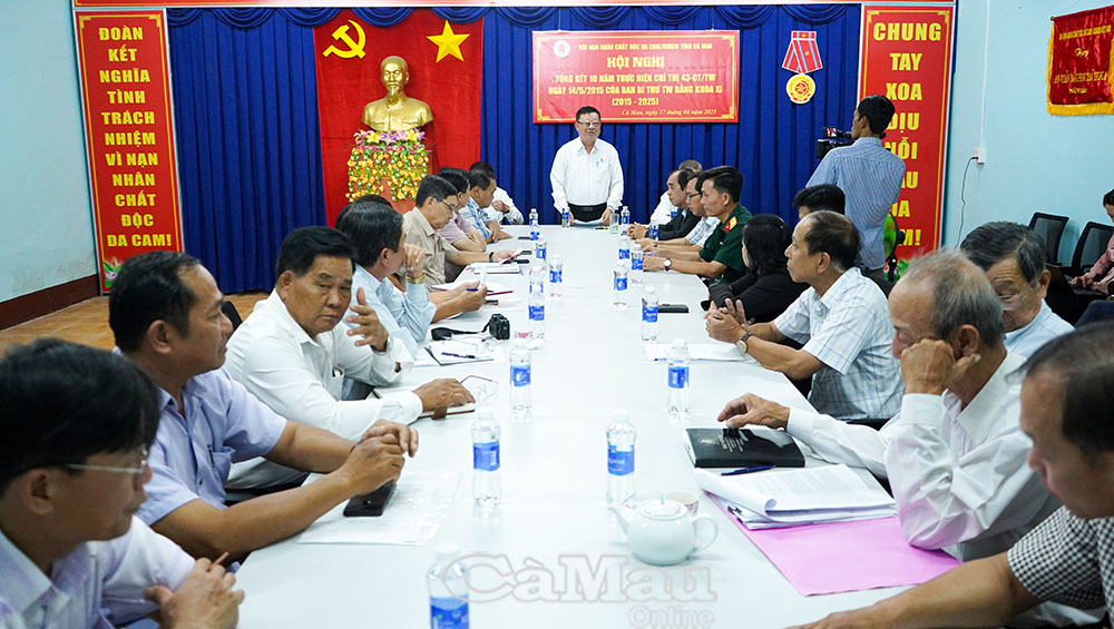 2/ Ông Đặng Văn Mỹ, Chủ tịch Hội NNCĐDC/dioxin tỉnh, phát biểu tại hội nghị.