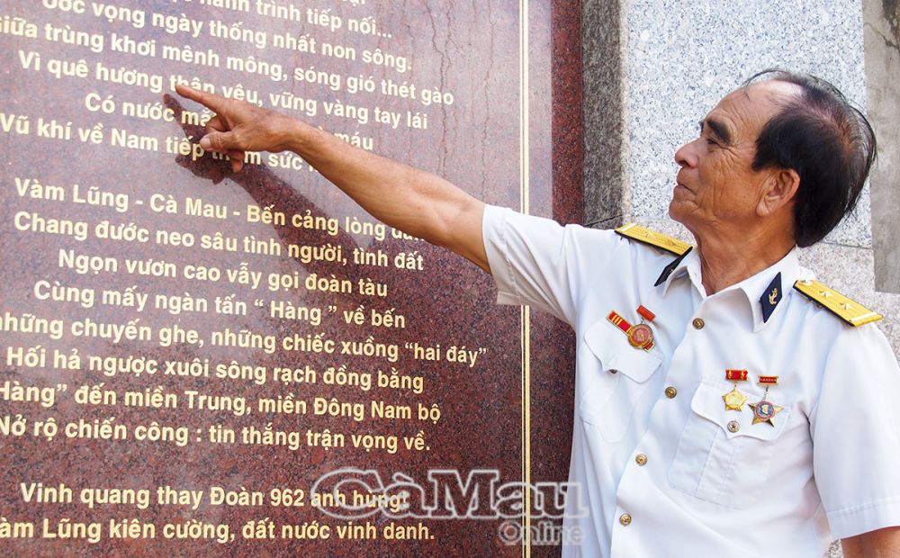 Theo Trung uý Dương Thanh Hải, vì quê hương thân yêu, các chiến sĩ Ðoàn 962 luôn vững vàng tay lái, chiến đấu giành độc lập, tự do cho dân tộc.