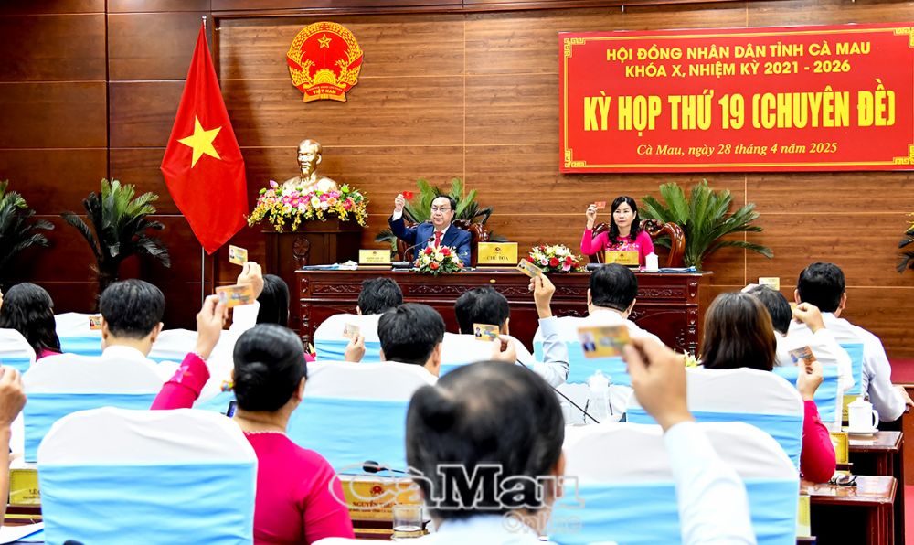 Thời gian qua, Hội đồng nhân dân tỉnh đã thể hiện vai trò của mình là cơ quan quyền lực tại địa phương.