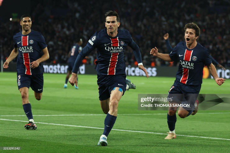 PSG tiếp tục đánh bại Arsenal bằng lối chơi thực dụng.
