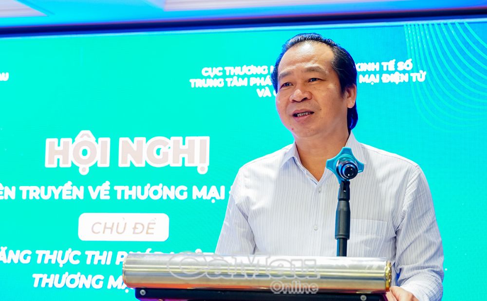 3/ Ông Dương Vũ Nam, Phó giám đốc Sở Công thương, nhấn mạnh, hội nghị sẽ góp phần nâng cao năng lực thực hiện chuyển đổi số một cách hiệu quả và tuân thủ pháp luật cho các đơn vị kinh doanh trên nền tảng số.