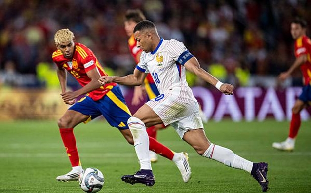 Mbappe và Yamal cùng ghi bàn, nhưng ngôi sao trẻ mới là người xứng đáng có mặt ở trận đấu cuối.