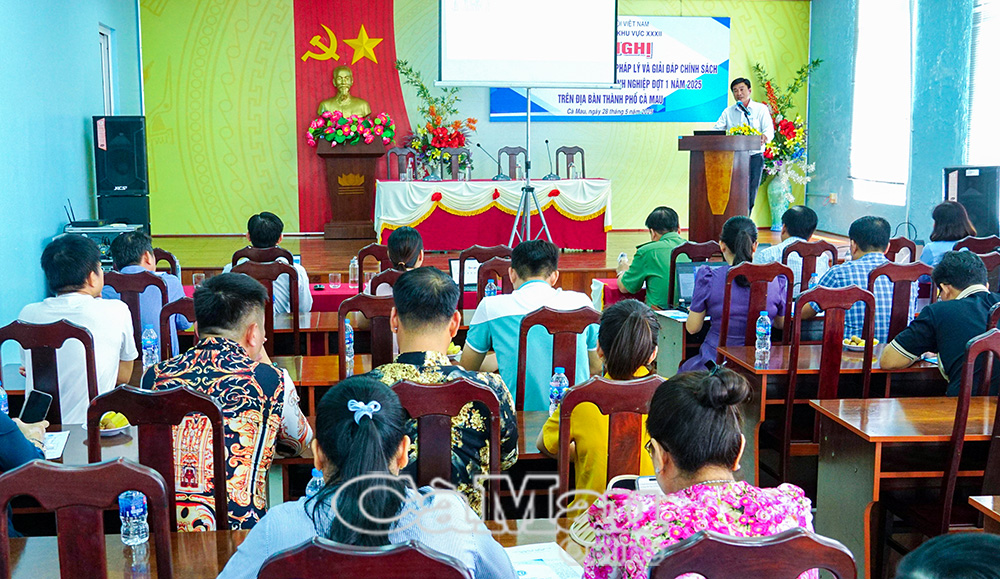 Hơn 50 doanh nghiệp tham dự đối thoại chính sách bảo hiểm.