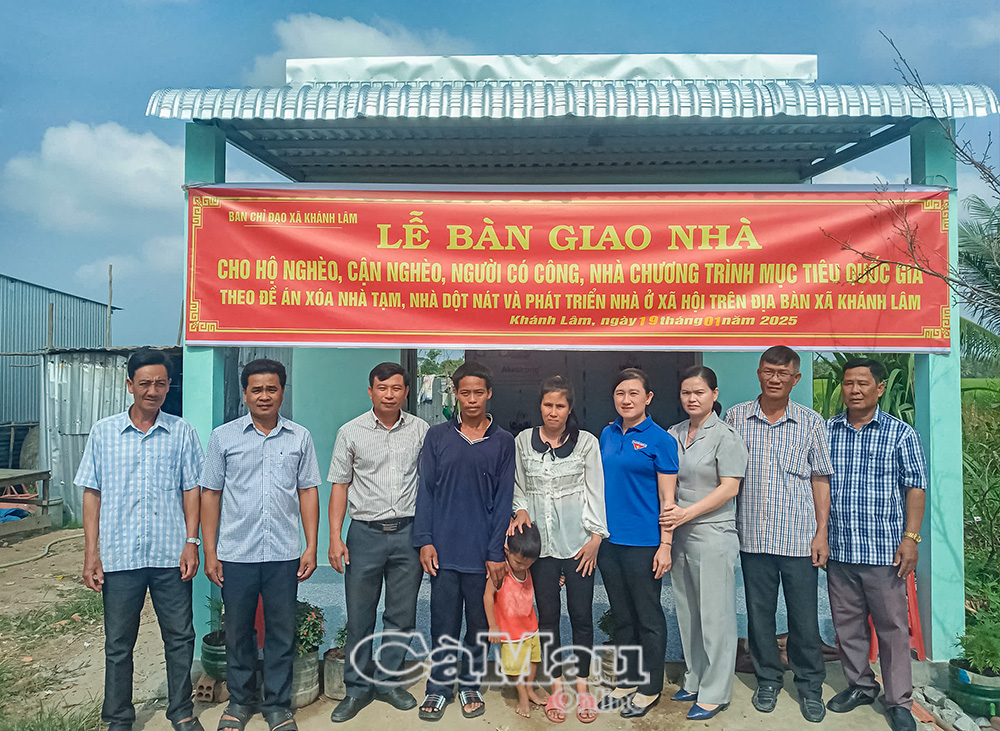 Những ngôi nhà được đưa vào sử dụng sẽ là động lực quan trọng để đồng bào Khmer Ấp 6, xã Khánh Lâm vươn lên ổn định cuộc sống.