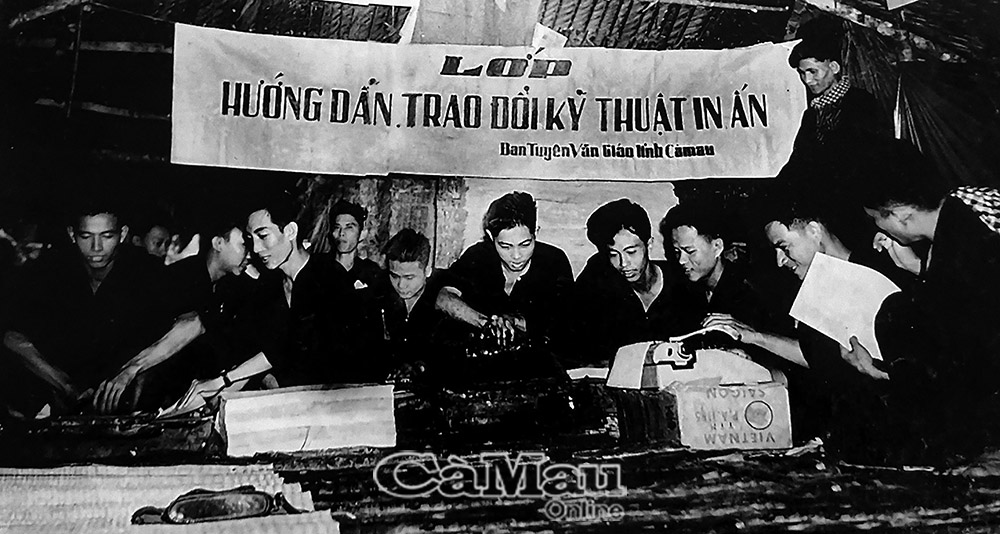 Ảnh tư liệu VÕ AN KHÁNH