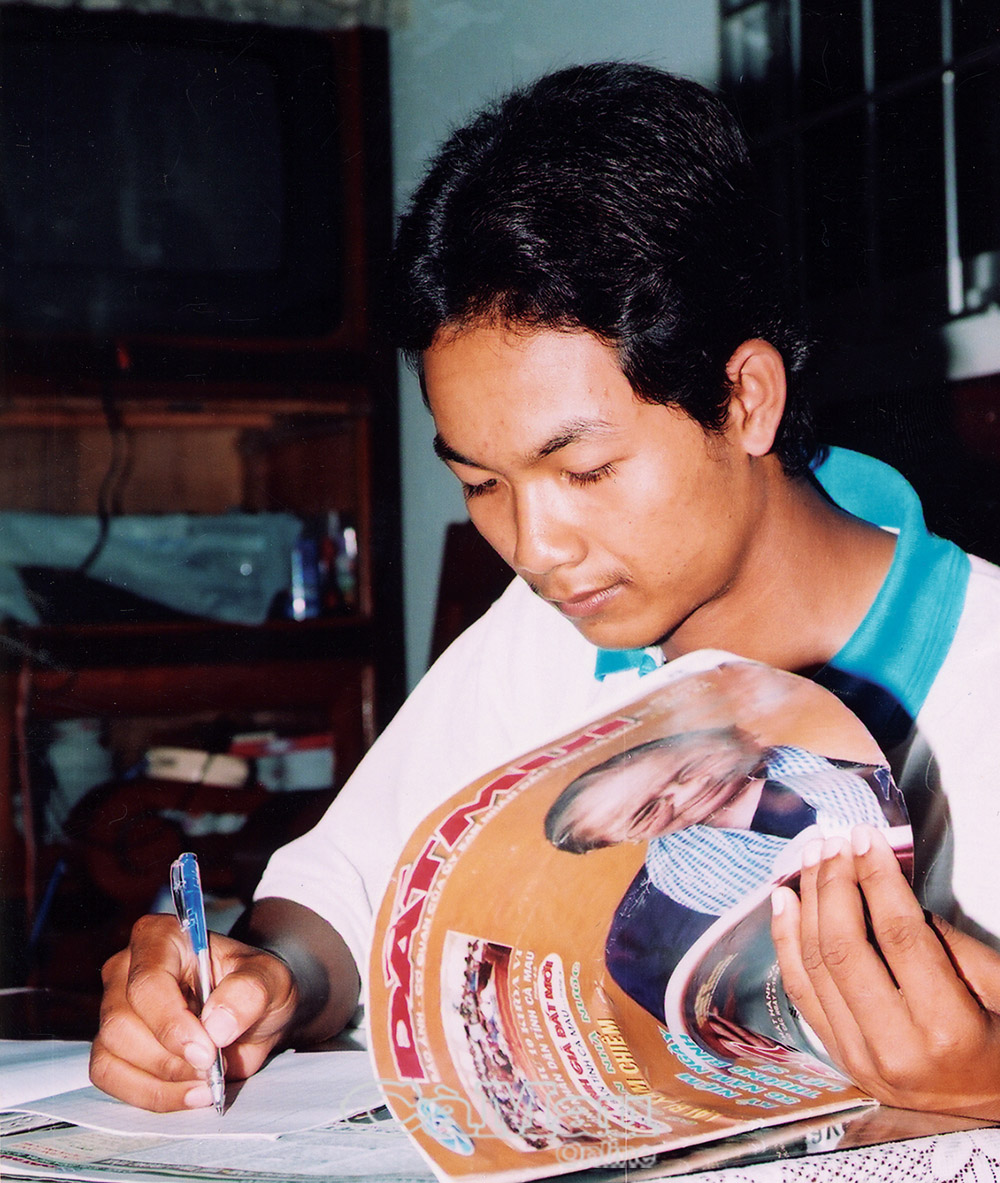 Trong 41 năm thực hiện nhiệm vụ chính trị trên mặt trận thông tin, ấn phẩm Báo ảnh Ðất Mũi đã trở thành món ăn tinh thần của Nhân dân Cà Mau.
