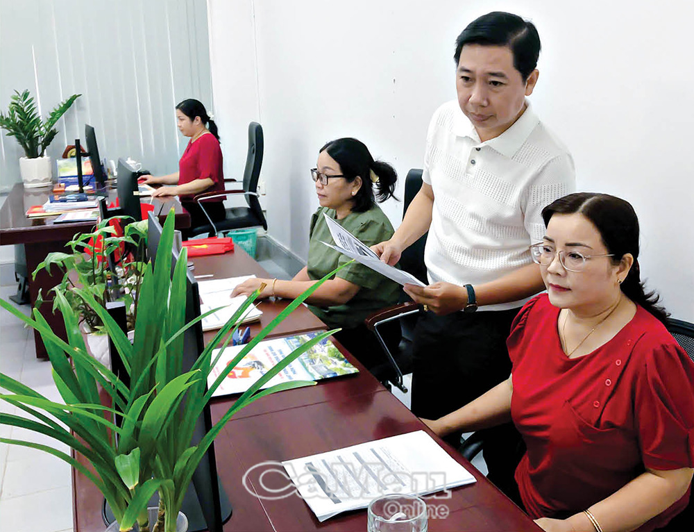 Phòng Biên tập trong giờ làm việc.                                                                                                                                                                                    Ảnh: MINH TẤN