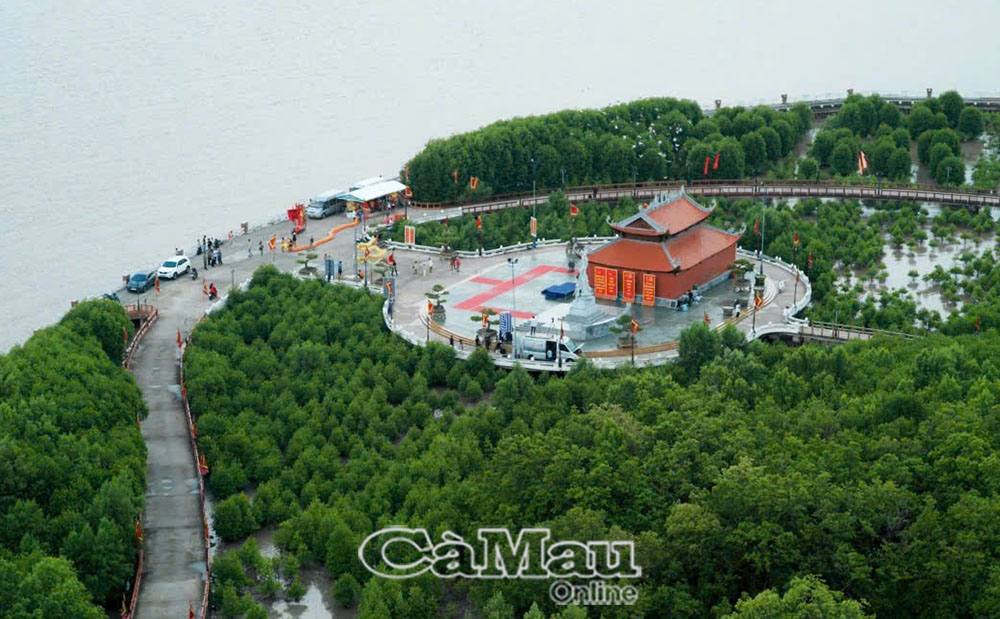 Ðất Mũi là xã thứ 6 của huyện Ngọc Hiển đạt chuẩn NTM.