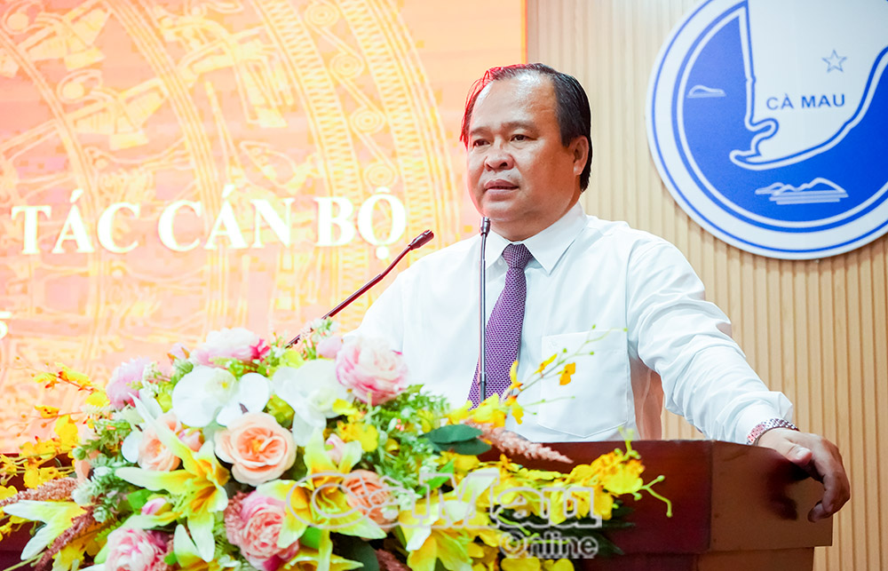 Phó Chủ tịch UBND tỉnh Nguyễn Minh Luân nhắn nhủ đến đội ngũ cán bộ vừa có quyết định bổ nhiệm công tác.