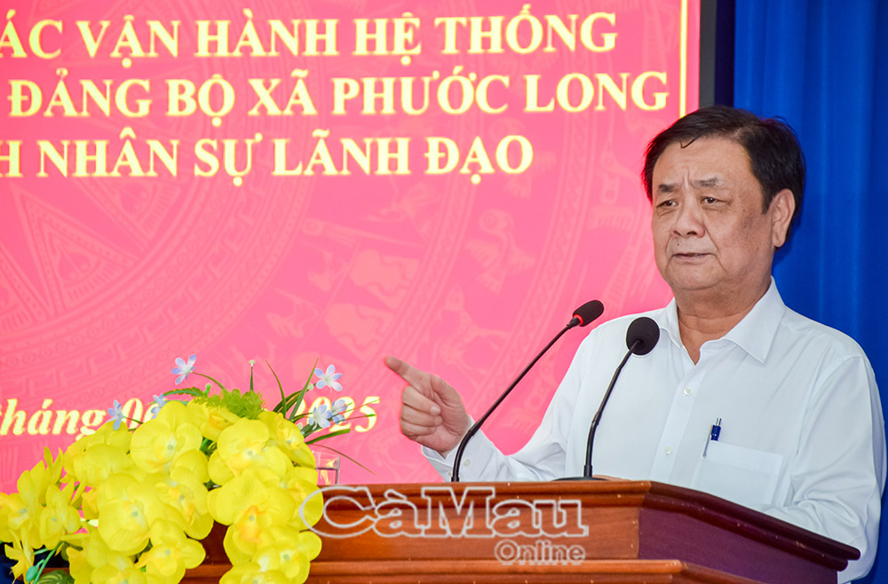 Phó Chủ tịch Quốc hội Lê Minh Hoan phát biểu chỉ đạo công tác vận hành mô hình chính quyền địa phương 2 cấp tại xã Phước Long.