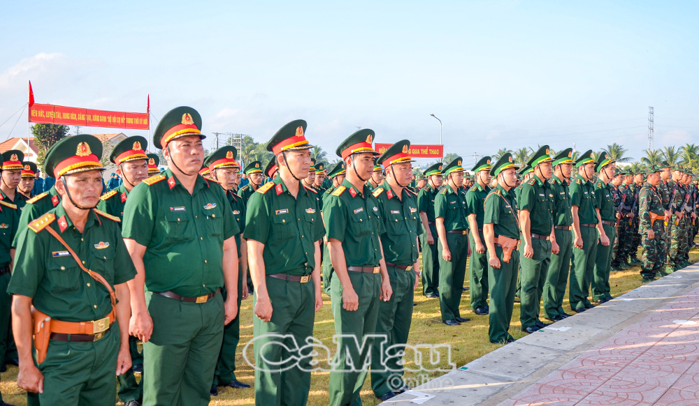 Phát huy truyền thống quân đội anh hùng, LLVT tỉnh Cà Mau vững vàng tiến bước, khẳng định vai trò lực lượng chính trị trung thành, tin cậy của Đảng bộ, chính quyền và Nhân dân. Ảnh: Thanh Hải