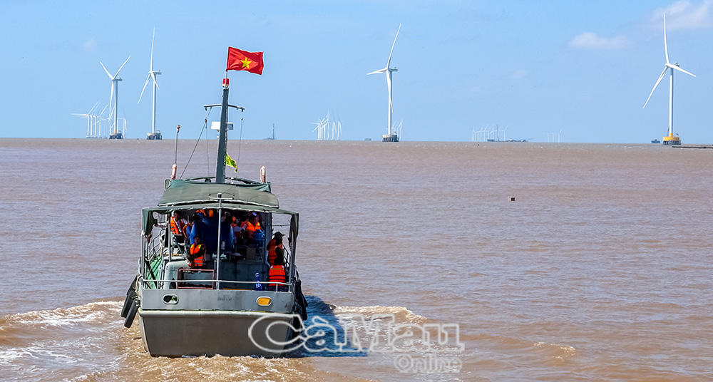 Gành Hào được định hướng phát triển dịch vụ hậu cần năng lượng tái tạo.