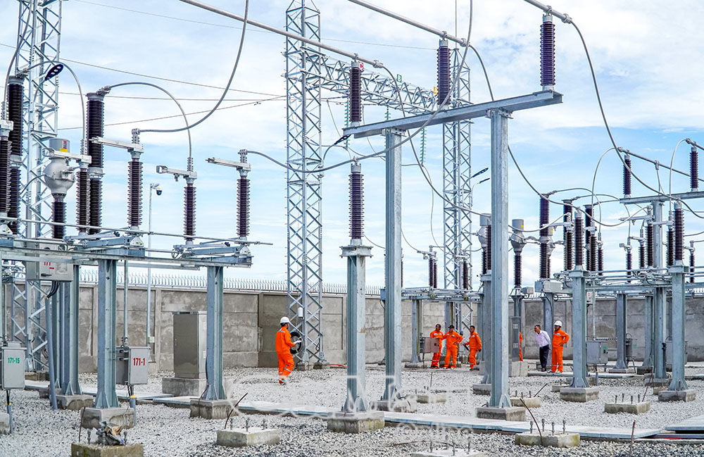 Trạm biến áp 110 kV Thới Bình - công trình hạ tầng quan trọng vừa được đầu tư đóng điện hoàn thành, đảm bảo nhu cầu phụ tải cho khu vực, tăng cường cung cấp điện cho xã Thới Bình trong các năm tới.