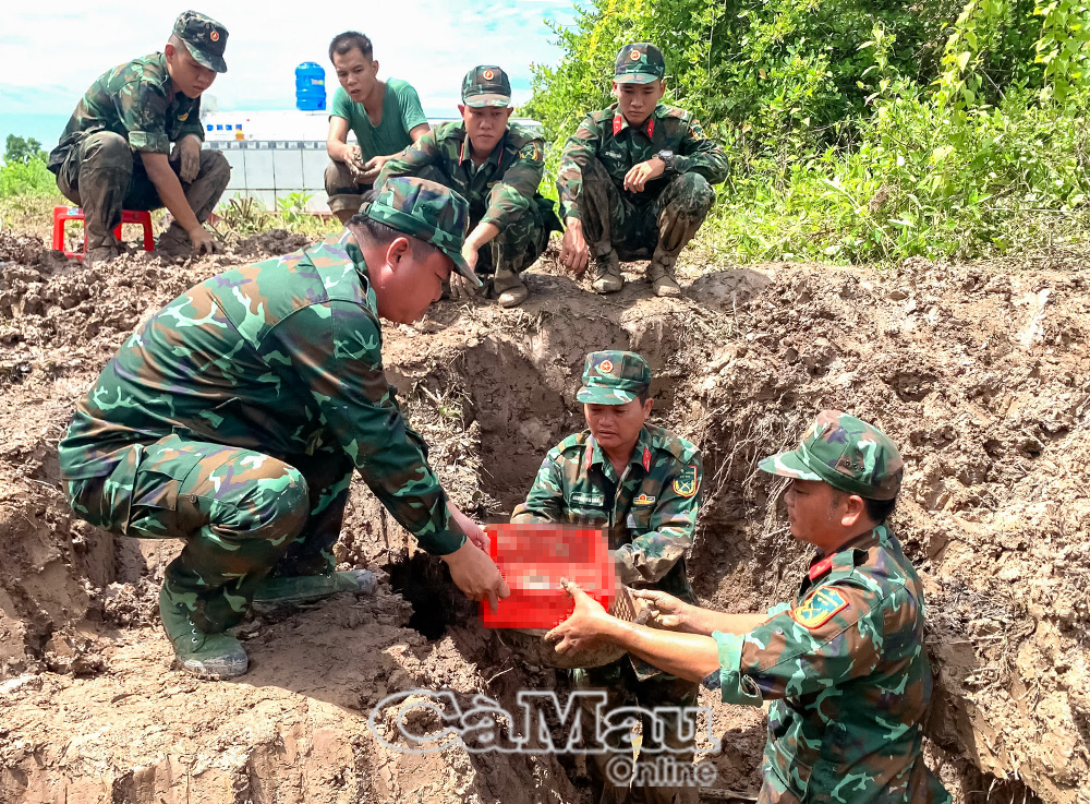 Công tác tìm kiếm, quy tập hài cốt liệt sĩ trên địa bàn tỉnh Cà Mau được thực hiện bằng “mệnh lệnh trái tim”.