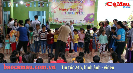 Chùa Từ Phước ấm áp đón tết Trung thu