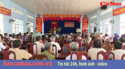 Bí thư Trung ương Đảng Nguyễn Xuân Thắng thăm, tặng quà tết và làm việc tại Cà Mau