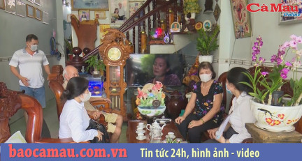 Chống dịch Covid-19: BHXH tỉnh Cà Mau đẩy mạnh chi trả lương hưu tại nhà