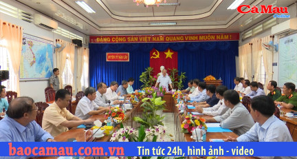 Thường trực Ban bí thư Trung ương Đảng Trần Quốc Vượng làm việc tại Cà Mau