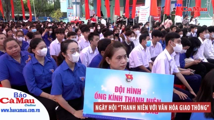 Ngày hội “Thanh niên với văn hóa giao thông”