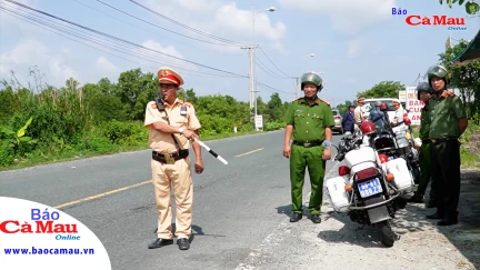 Đảm bảo trật tự an toàn giao thông, giữ bình yên tuyến trọng điểm