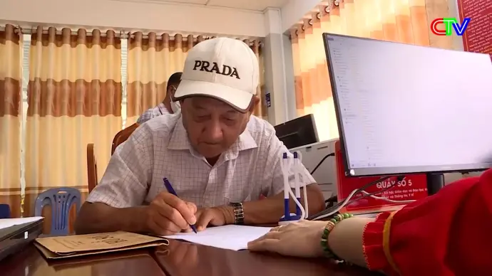 Pháp luật và đời sống 13/11/2025: Trách nhiệm của người yêu cầu chứng thực bản sao