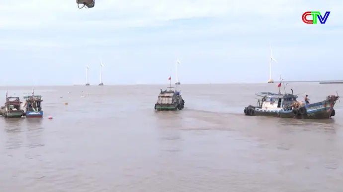 Pháp luật và đời sống 22/11/2025: Tháng cao điểm chống khai thác hải sản bất hợp pháp