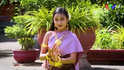 Chương trình tiếng Khmer 13/8/2026