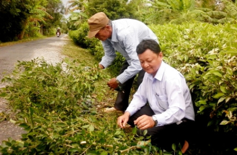 Khi cán bộ làm gương