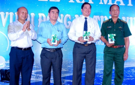 Ra mắt dịch vụ di động vệ tinh Vinaphone – S