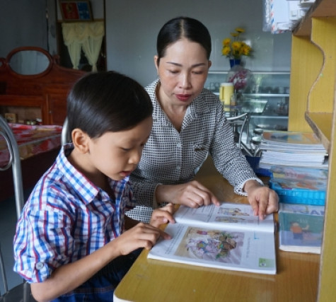 Xây dựng gia đình no ấm, hạnh phúc