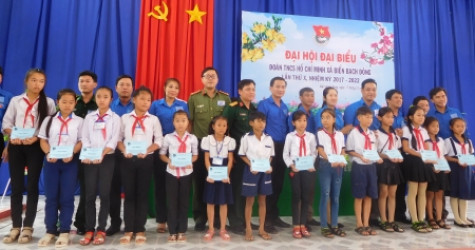 Ðại hội điểm Ðoàn TNCS Hồ Chí Minh cấp cơ sở nhiệm kỳ 2017-2022