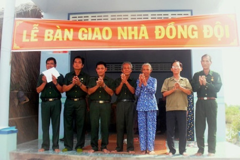 Đẹp thay những căn nhà đồng đội