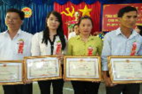 5 năm, có 383.285 lượt hội viên nông dân sản xuất kinh doanh giỏi