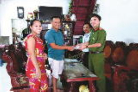 Xây dựng chính quyền thân thiện