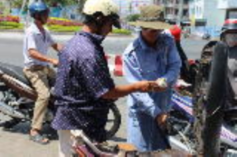 Chiều nay, giá xăng có thể tăng mạnh