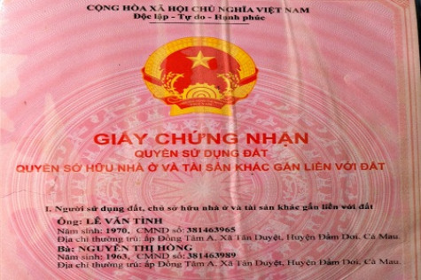 Cần xem lại thủ tục giao đất cho ông Phạm Văn Rồi