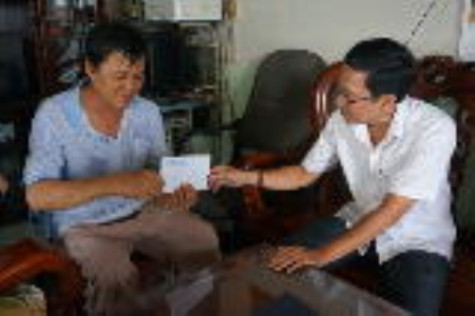 Thăm nguyên lãnh đạo ngành Tuyên giáo