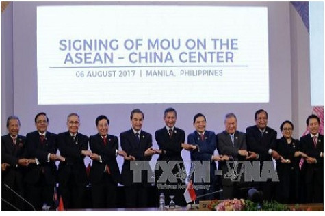 ASEAN và Trung Quốc chính thức thông qua dự thảo khung COC