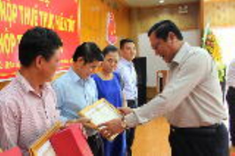 Năm 2016, có 235 tổ chức, cá nhân đóng góp thuế gần 2.500 tỷ đồng
